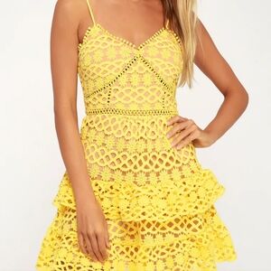 Lulu's Beauty and Lace Yellow Crochet Lace Mini Dress size xs nwt new